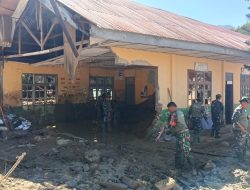 Kodim 0106/Aceh Tengah Bersihkan SD Negeri 11 Pegasing, Aceh Tengah