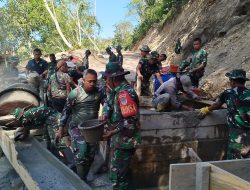 Prajurit TNI Bersihkan dan Renovasi SDN 19 Tanah Jambo Aye Aceh Utara Pascabanjir