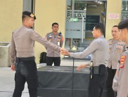 Kapolda Aceh Peragakan Ilmu Bela Diri kepada Ratusan Personel Ditsamapta