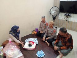 Bayi yang Ditemukan Warga di Masjid Leupe Lamno, Aceh Jaya, Mendapat Bantuan Dari Kapolda Aceh