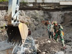 TNI Kebut Pemasangan Bronjong Jembatan Wih Percos Bener Meriah, Progres Capai 35 Persen