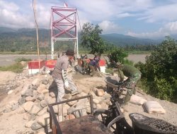 Kodim 0108/Agara Pasang Mal Pondasi, Pembangunan Jembatan Gantung di Desa Lawe Pinis, Aceh Tenggara