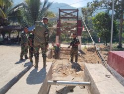 Kodim 0108/Agara Mulai Pasang Tali Sling Jembatan Gantung di Ds. Kati Maju, Aceh Tenggara