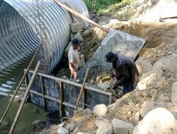 Memasuki Tahap Finishing, Pembangunan Jembatan Aramco Kodim 0107/Aceh Selatan Segera Rampung