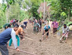Gotong Royong TNI dan Rakyat Percepat Pembukaan Jalan TMMD ke-129 Kodim 0107/Aceh Selatan, Progres Capai 62 Persen