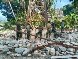 Percepat Pembangunan Infrastruktur, Kodim 0108/Agara Bersama Warga Lanjutkan Pengerjaan Jembatan Gantung di Lawe Ger Ger, Aceh Tenggara