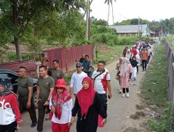Gerak Jalan Santai Semarakkan HUT RI ke-81, Sekitar 1.200 Warga Kembang Tanjong Antusias Ikuti Kegiatan
