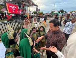 Wagub Aceh Kunjungi Hampir Semua Stand Expo UMKM Pidie, Belanja Produk Lokal